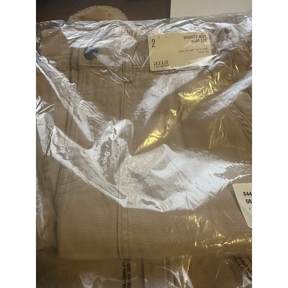 NWT a.n.a Cotton Tencel Utility Womens Wide Leg Highest Rise Cargo Pant SZ 2 - Picture 3 of 3